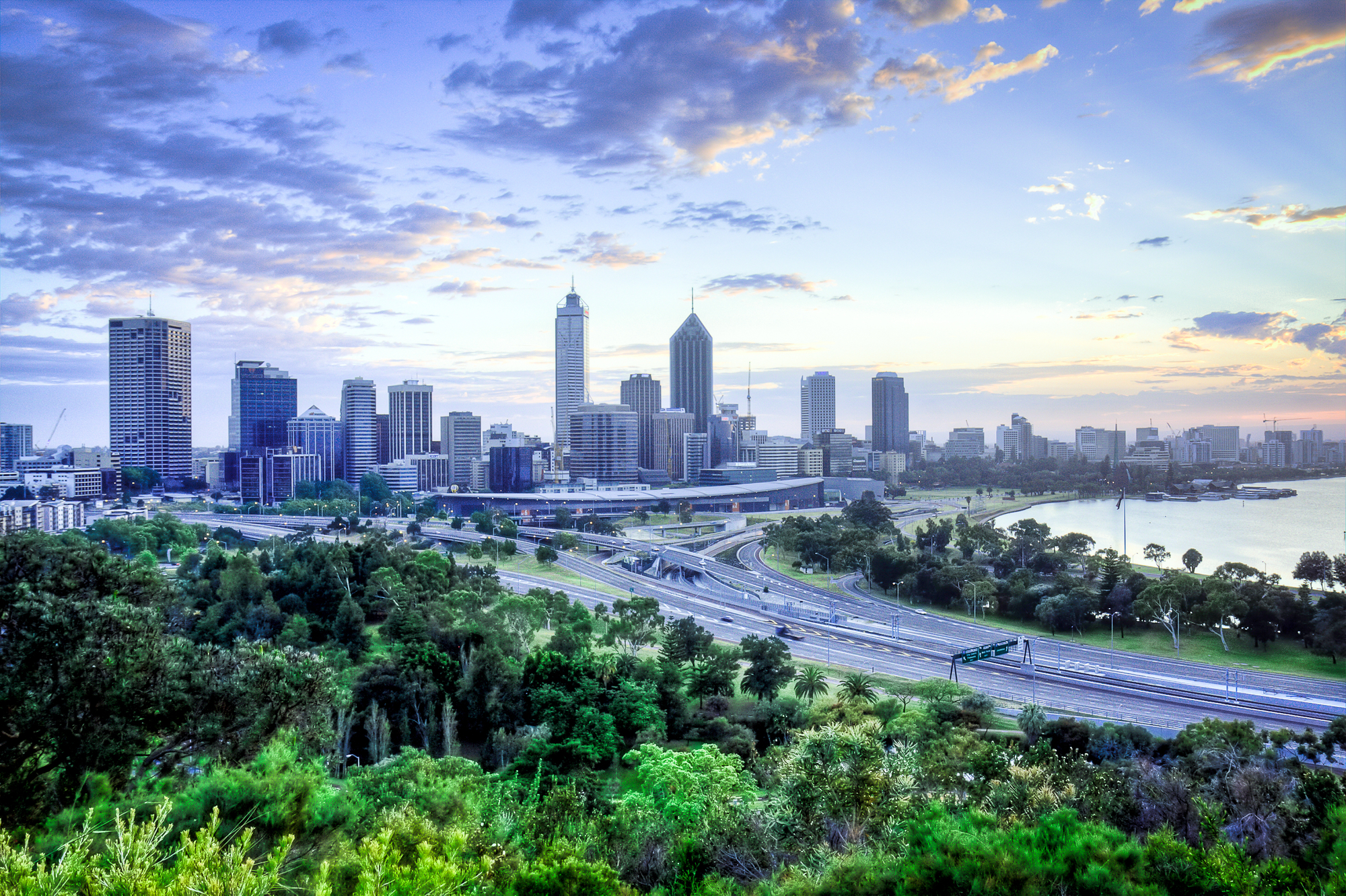 Perth- open-to-migrants